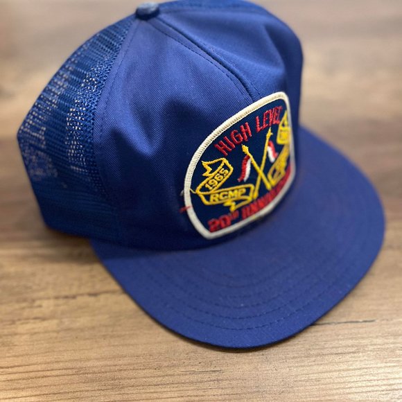 VINTAGE HAT - Picture 2 of 3